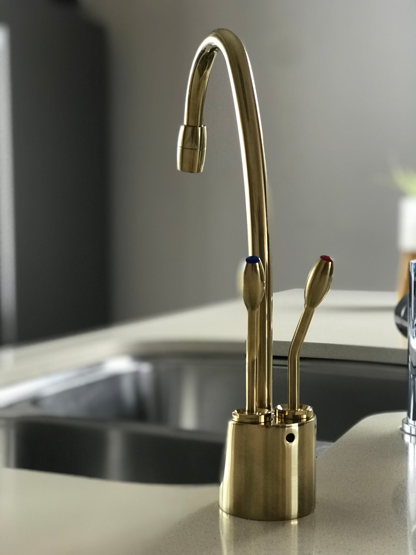 Everboil and Ambient Instant Filtered Water - Swan Tap | Chrome, Matt Black or Brushed Gold